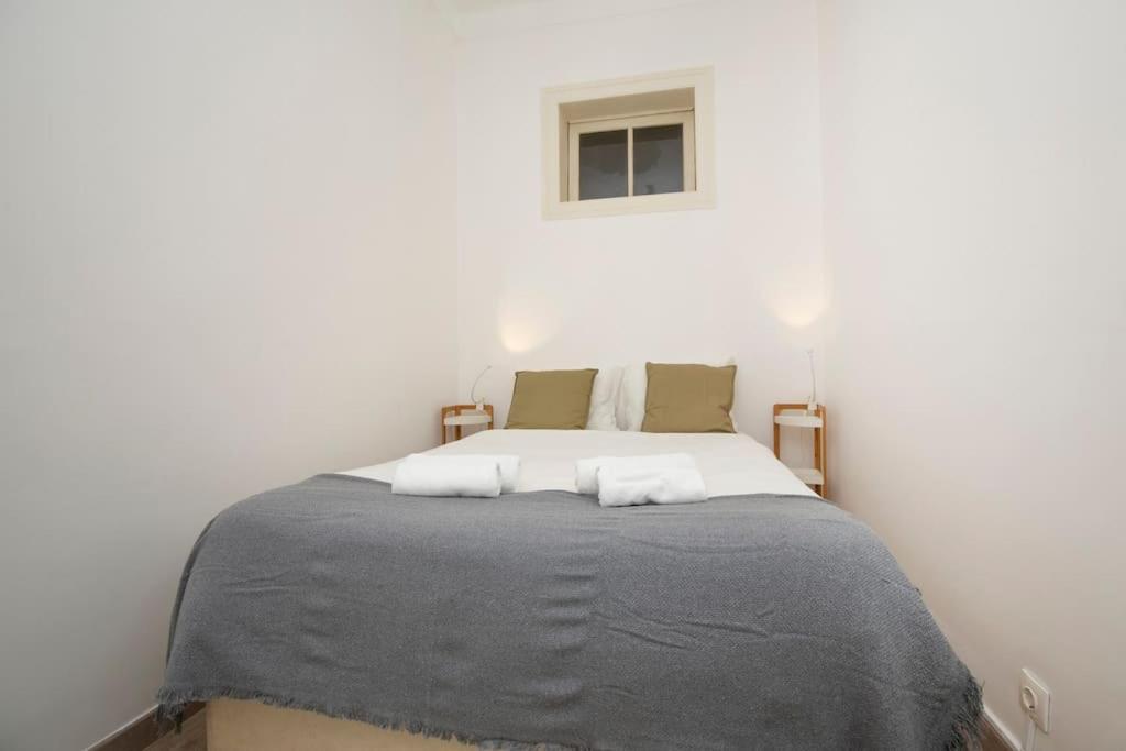 Vintage W/ Terrace Appartement